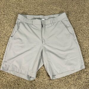 Fabletics Shorts Mens Medium(32x8)Gray The Only Commuter Active Chino Flat Front
